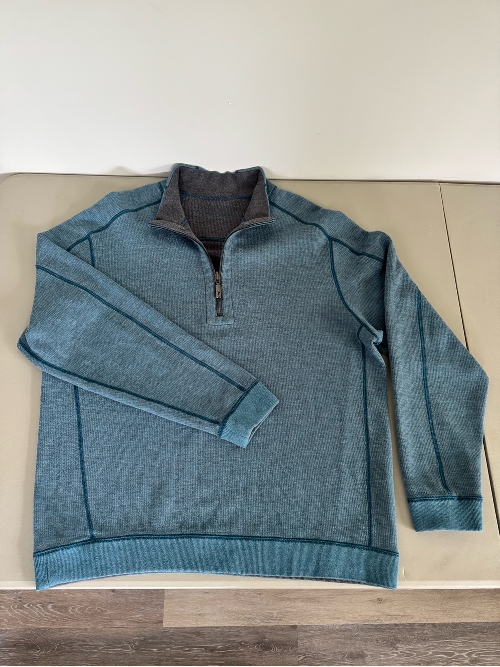 Tommy Bahama Flipsider Reversible 1/4 Zip Pullover Men's Heathered Blue Gray
